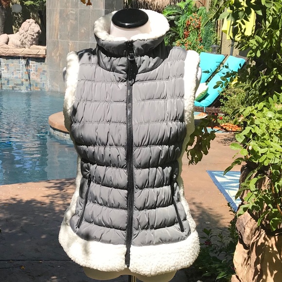 Calvin Klein Jackets & Blazers - Calvin Klein Performance Puffer Vets